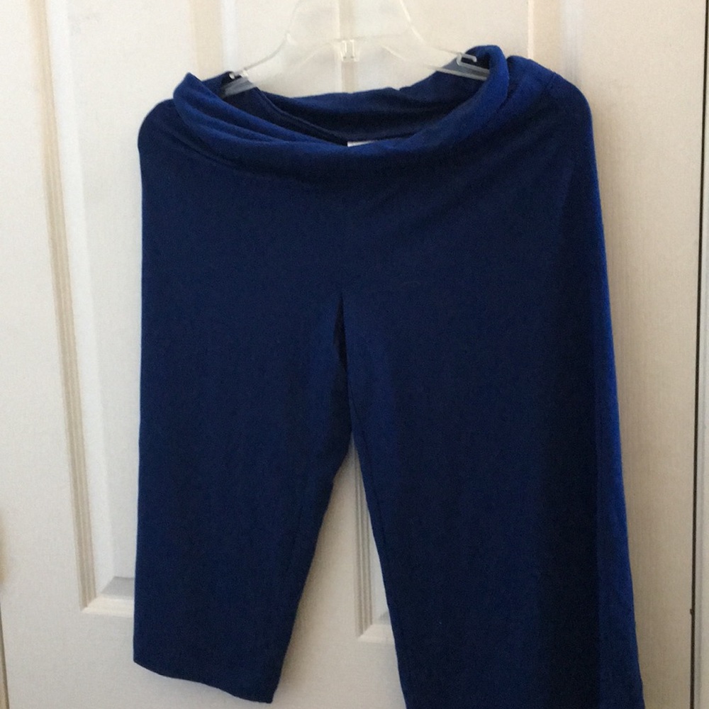 FINAL MARKDOWN Old navy sleep capris xs